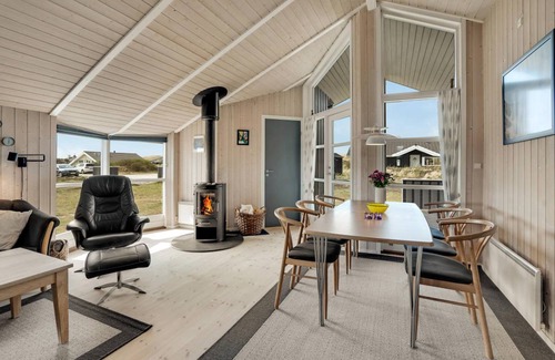 Bjerregard Strand House | 77 m² House ∙ 3 bedrooms ∙ 6 guests