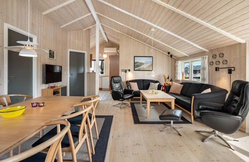 Bjerregard Strand House | 77 m² House ∙ 3 bedrooms ∙ 6 guests