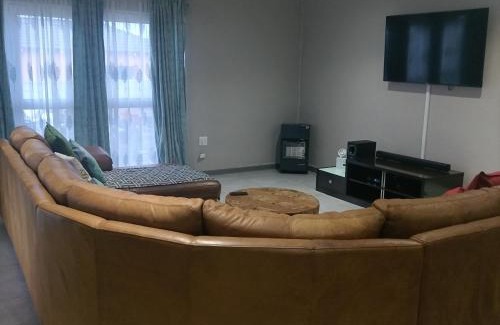Port Elizabeth House | 79 Franklandman street