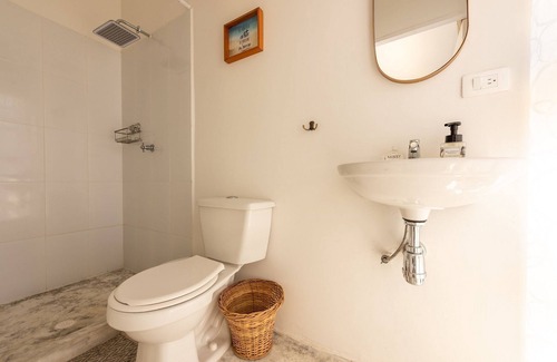 Bocachica Cabin | 7BR Relaxing Villa /Pool/Wifi/Near Ocean