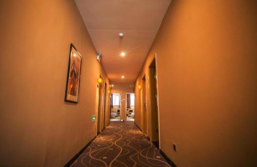 Yantai Hotel | 7Days Premium Yantai Penglai New Bus Station Branch