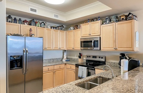 Dauphin Island Condo | 7th Floor Gulf Front Condo - Family Friendly Facility