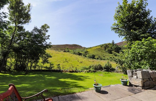 Thurso Cottage | 8 ACHNABAT, family friendly, character holiday cottage in Bettyhill
