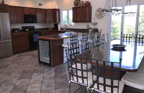 Loveladies House | 8 Bedrooms with Pool Families Only
