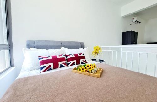 Cyberjaya Apartment | 8 Guest Duplex 1 Room Studio Cyberjaya Hospital DPulze Shaftsbury MMU Limkokwing KLIA Transit Putrajaya