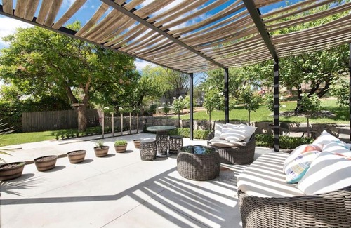 Narrabundah Apartment | 8 Guest, Netflix, Wifi and Gardens - Bunda House