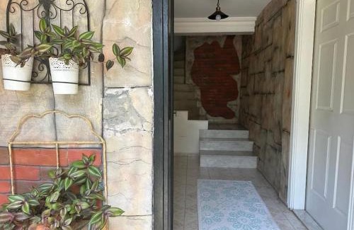 Lara Villa | 8 kişilik konforlu ve ferah bir villa
