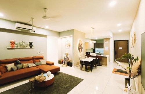 Federal Territory of Kuala Lumpur Apartment | 8 Kuala Lumpur City for 4 to 10 PAX of 4 BEDROOMS and 3 BATHROOMS near KLCC