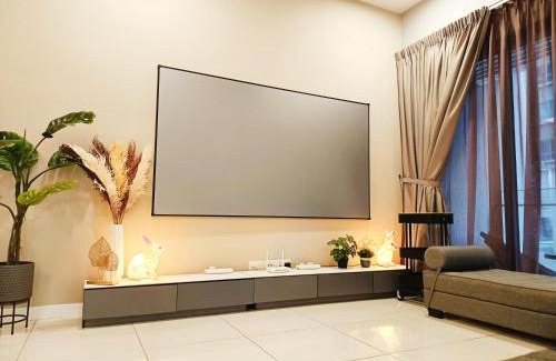 Federal Territory of Kuala Lumpur Apartment | 8 Kuala Lumpur City for 4 to 10 PAX of 4 BEDROOMS and 3 BATHROOMS near KLCC