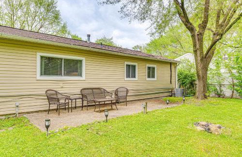 Indianapolis House | 8 Mi to Dtwn Indianapolis Family Home with Yard!