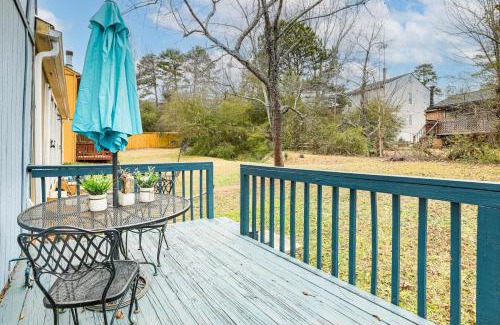Lithonia House | 8 Mi to Stone Mountain Quiet Getaway with Deck