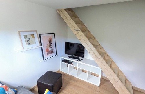 Le Marais Condo | 8-minute walk from CAEN train station