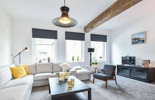 Yerseke House | 8-person holiday apartment (first floor) in Yerseke