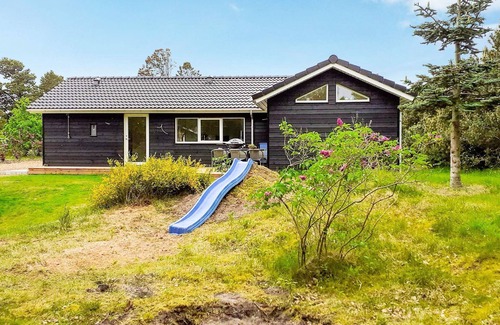 Helberskov Strand House | 8 person holiday home in Hadsund-By Traum