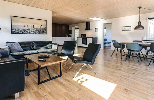 Aalbaek House | 8 person holiday home in Ålbæk-By Traum