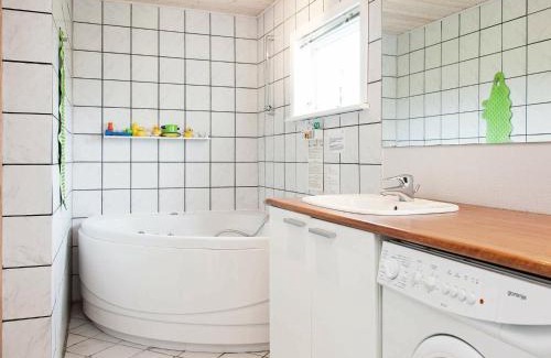 Dannemare House | 8 person holiday home in Dannemare-By Traum