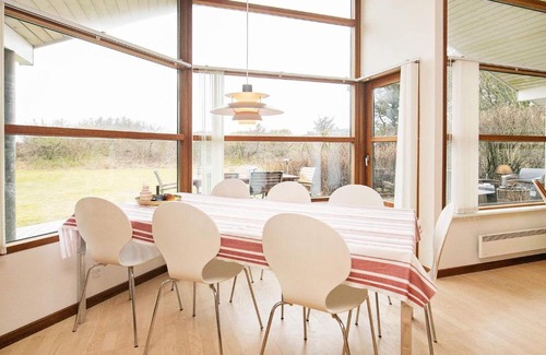 Nr. Lyngby House | 8 person holiday home in L kken