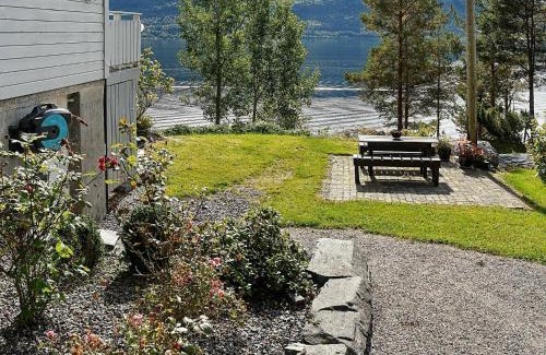 Gjemnes Municipality House | 8 person holiday home in EIDSVÅG-By Traum