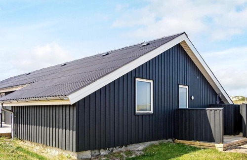 Vrist Strand House | 8 person holiday home in Harboøre-By Traum