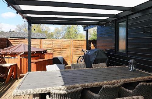 Hou House | 8 person holiday home in Hals-By Traum