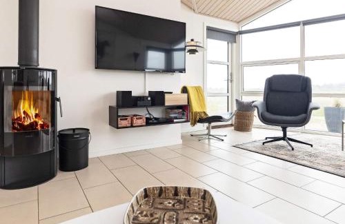 Lokken House | 8 person holiday home in Løkken-By Traum