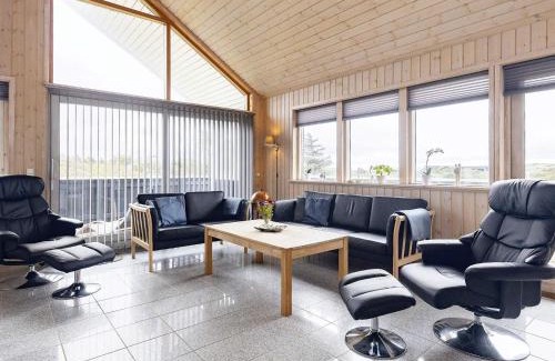 Nr. Lyngby House | 8 person holiday home in Løkken-By Traum