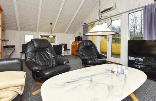 Jegum House | 8 person holiday home in Oksbøl-By Traum