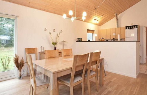 Rodby House | 8 person holiday home in R dby