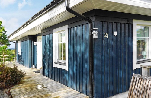 Henan House | 8 person holiday home in Henån-By Traum