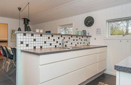 Skaven Strand House | 8 person holiday home in Tarm-By Traum