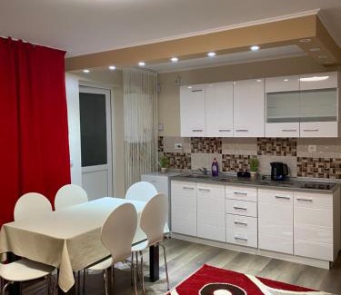 Cavnic Apartment | 8 RESIDENCE APARTAMENT
