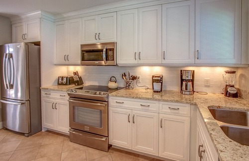 Beach Lagoon Condo | 8 Turtle Lane Club - Few Steps to the pool & beach!