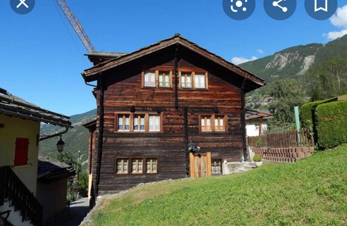 Stalden Apartment | 80 m² Apartment ∙ 2 bedrooms ∙ 3 guests