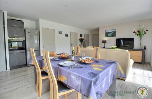 Paimpol House | 80 m² Gîte ∙ 2 bedrooms ∙ 4 guests