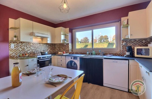 Geveze House | 80 m² Gîte ∙ 2 bedrooms ∙ 4 guests