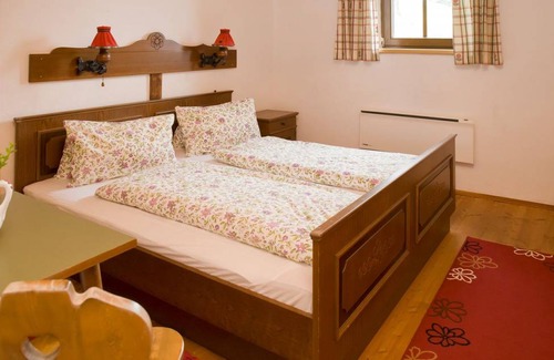 Mariahof House | 80 m² House ∙ 3 bedrooms ∙ 9 guests