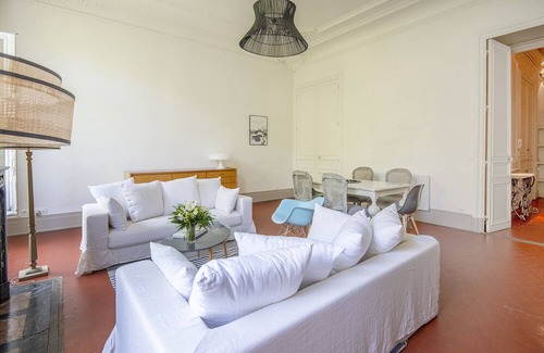 Palais de justice Apartment | 80m² with garden view near the Old Port