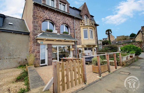 Loguivy House | 81 m² Gîte ∙ 3 bedrooms ∙ 5 guests