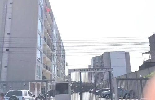 Santiago de Surco Apartment | 819 Céntrico Departamento en Chorrillos
