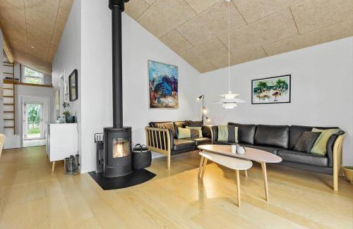 Knebel House | 8234-Knebel-Strands-Havvej-2-A