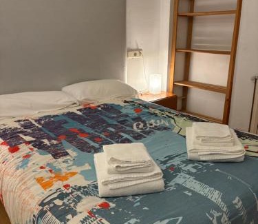 Puebla de Sanabria Apartment | 85 Teclas