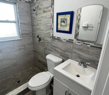 Vero Beach Apartment | 875 Oasis #1 Location!