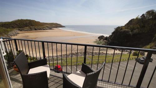 Bishopston House | 9 304 Redcliffe Apartments, Caswell Bay