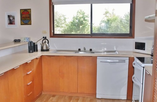 Pambula Beach House | 9 Culgoa Crescent, Pambula Beach