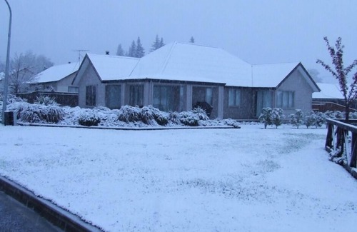 Hanmer Springs House | 9 Devon - Your Favourite Place