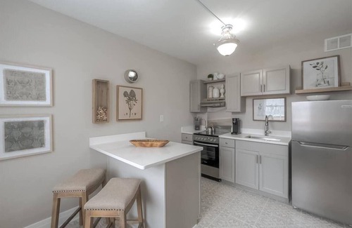 Frankfort Apartment | #9 Distiller's Guest House