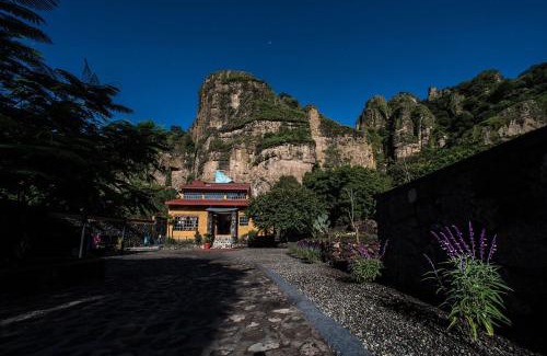 Tepoztlan Villa | 9 Guardians Home & Temple Art Gallery