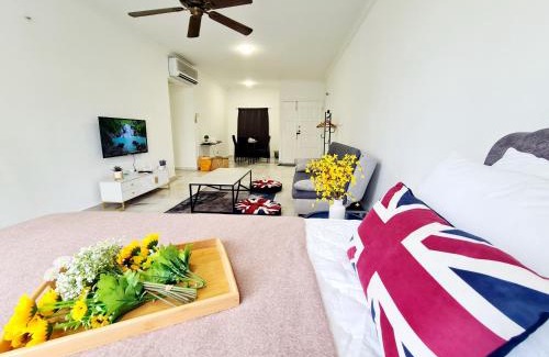 Taman Sri Endah Apartment | 9 Guest 3 Room Sri Petaling Night Market Bkt Jalil Pavilion Jalil Stadium Sport Center IMU TBS Station