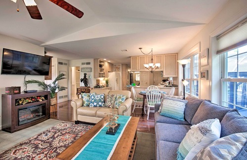 Linglestown Cottage | 9 Mi to Midtown Harrisburg: Cottage w/Deck