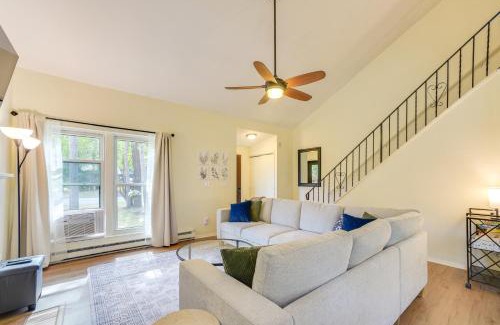 Malta House | 9 Mi to Saratoga Racetrack Townhome with Bicycles!